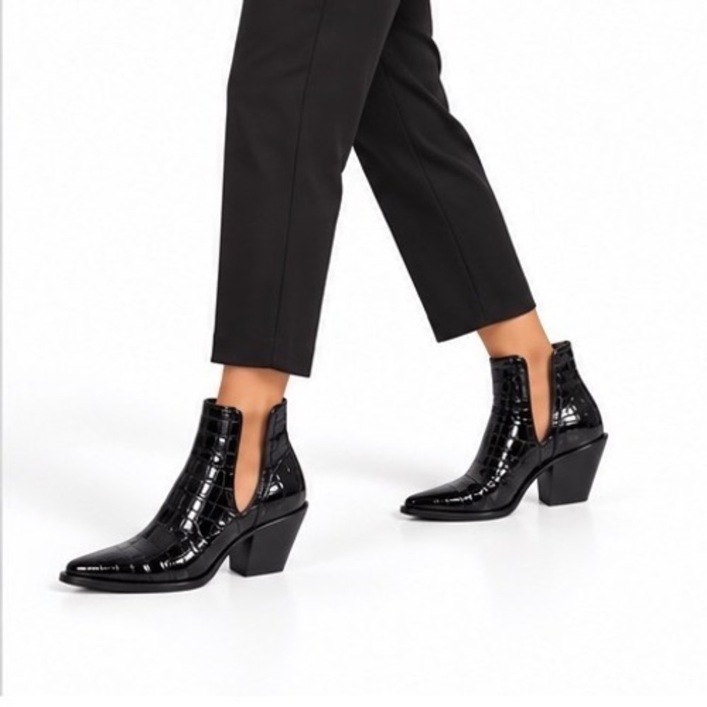 Ariat Dixon Black Croc Embossed Patent Leather Western Ankle Booties 117-01